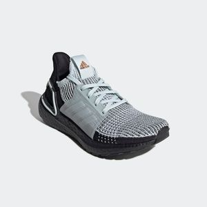 Adidas Ultraboost 19 Light Blue